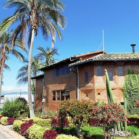 Hosteria Rosa Blanca Пуэмбо Экстерьер фото