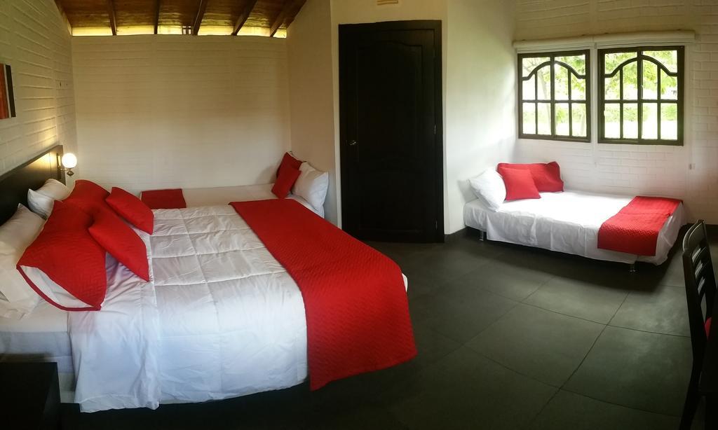 Hosteria Rosa Blanca Пуэмбо Экстерьер фото