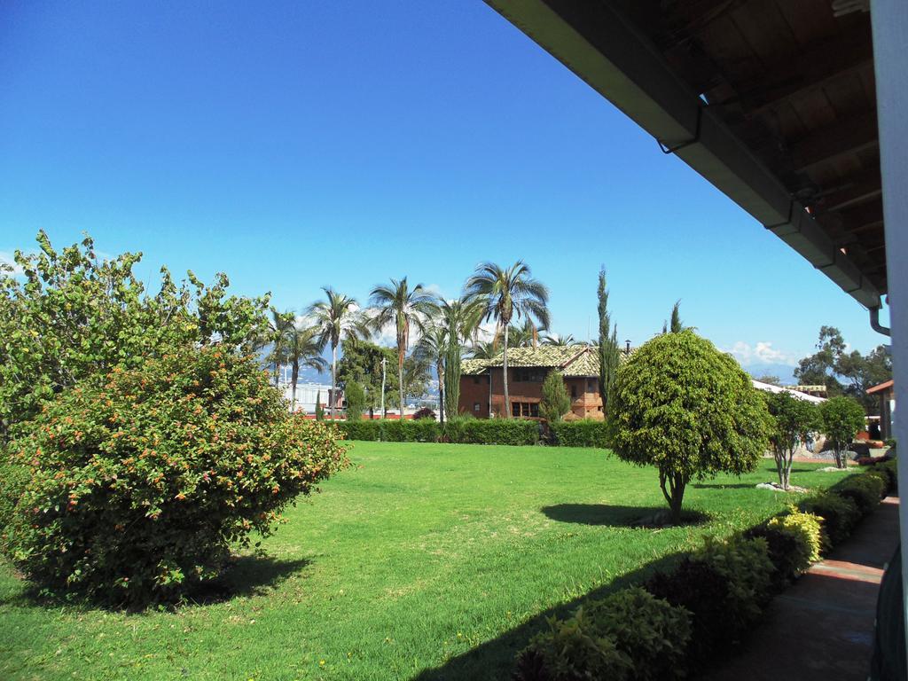 Hosteria Rosa Blanca Пуэмбо Экстерьер фото